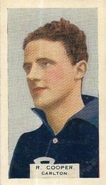 1933 Godfrey Phillips Victorian Footballers (A Series of 50) #28 Ron Cooper Front